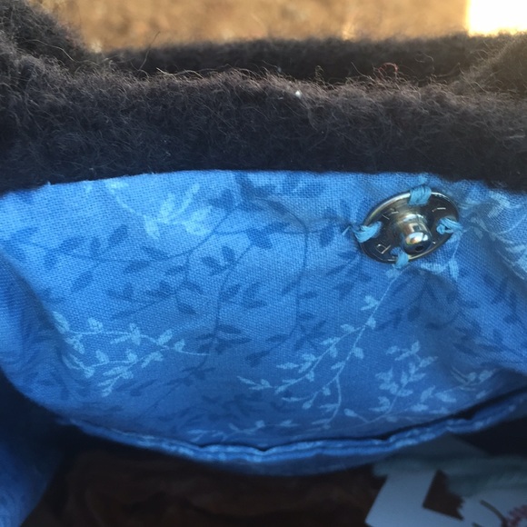 Handmade Black Felted Purse with flowers NWT - Picture 3 of 4